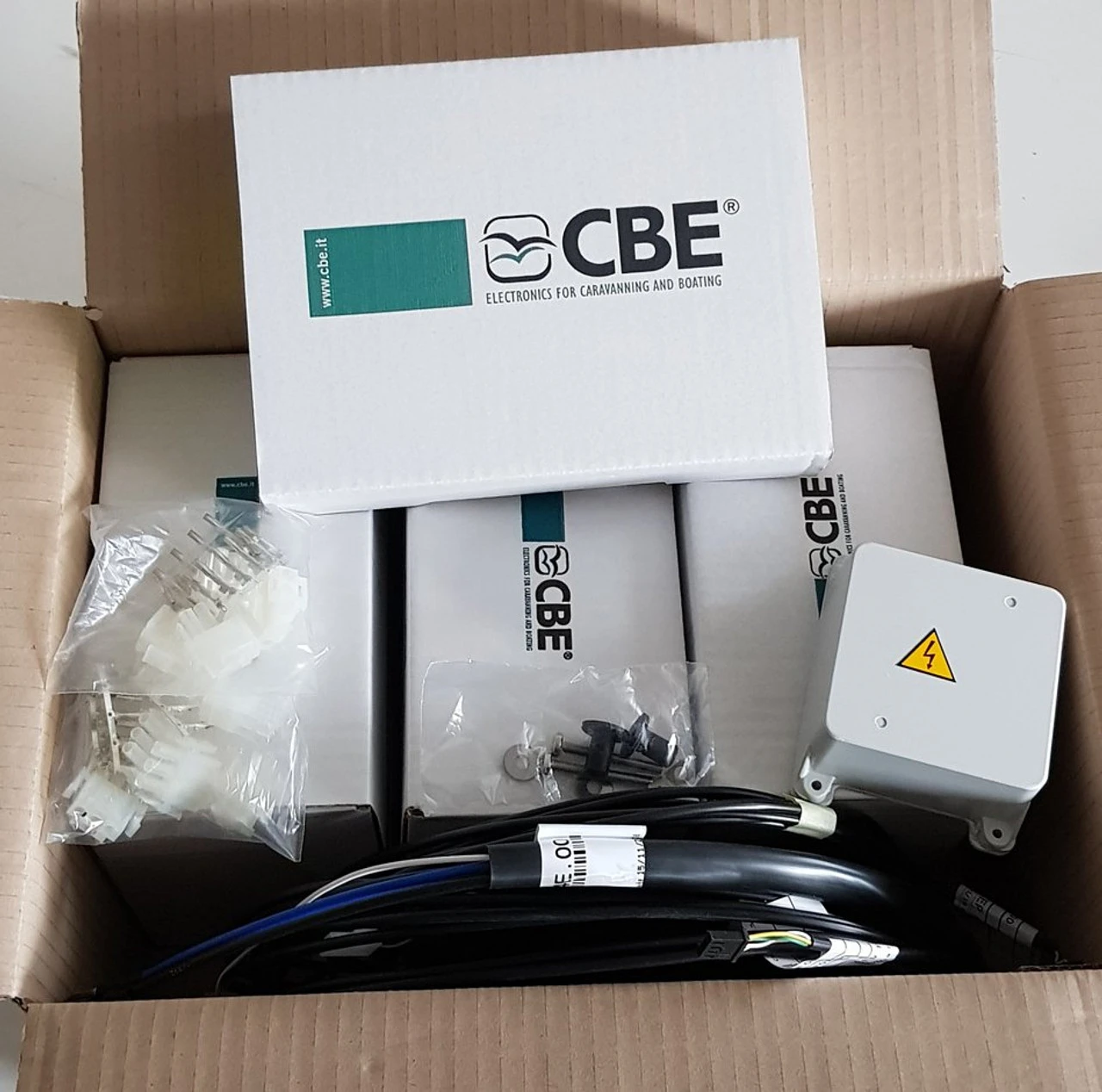 CBE PC 180 Campervan Power Management System 6 CBE PC 180 Campervan Power Management System - Image 6