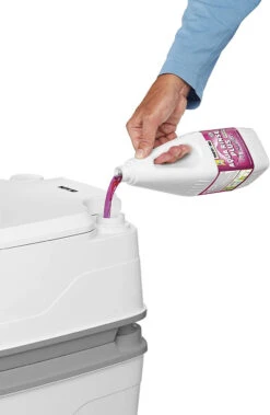 Thetford Porta Potti 365 Qube Portable Camping Toilet 16 Thetford Porta Potti 365 Qube Portable Camping Toilet -Camping Equipment Store 365 porta potti 8 68067.1600157264