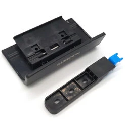 Dometic Spare - Handle, Latch And Lock Assembly For CRE50, CRE65 & CRE80 -Camping Equipment Store 4450018622 4 73426.1635429698