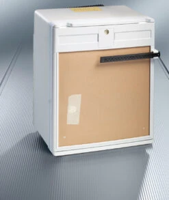 Dometic Silencio DS400 Silent Mini Bar Fridge -Camping Equipment Store DS400 bi 69438.1383743363