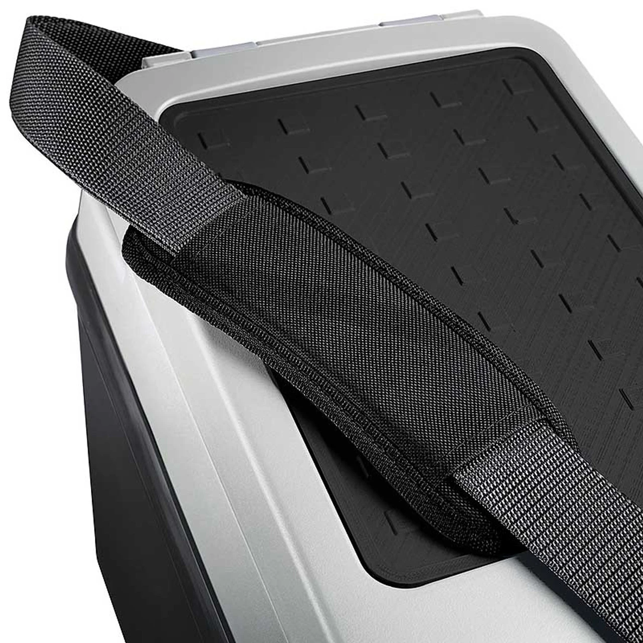 Dometic Waeco CoolFreeze CF11 Portable Car Fridge Freezer 4 Dometic Waeco CoolFreeze CF11 Portable Car Fridge Freezer - Image 4