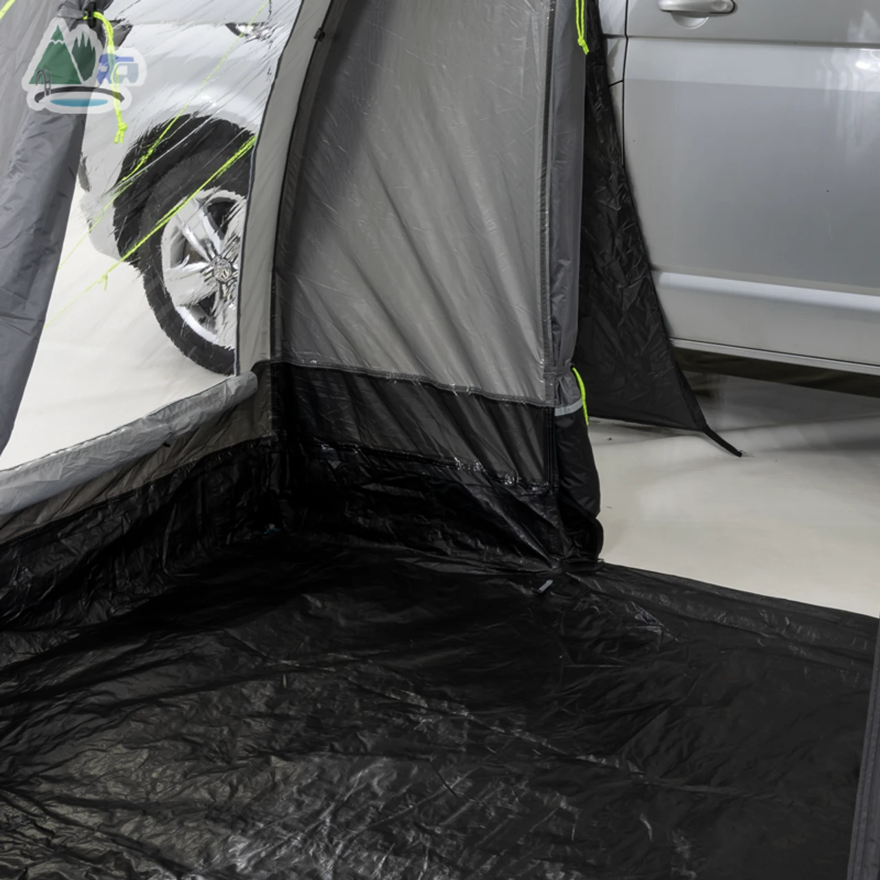 Kampa Trip AIR Drive Away Awning For Campervans & VW 4 Kampa Trip AIR Drive Away Awning For Campervans & VW - Image 4