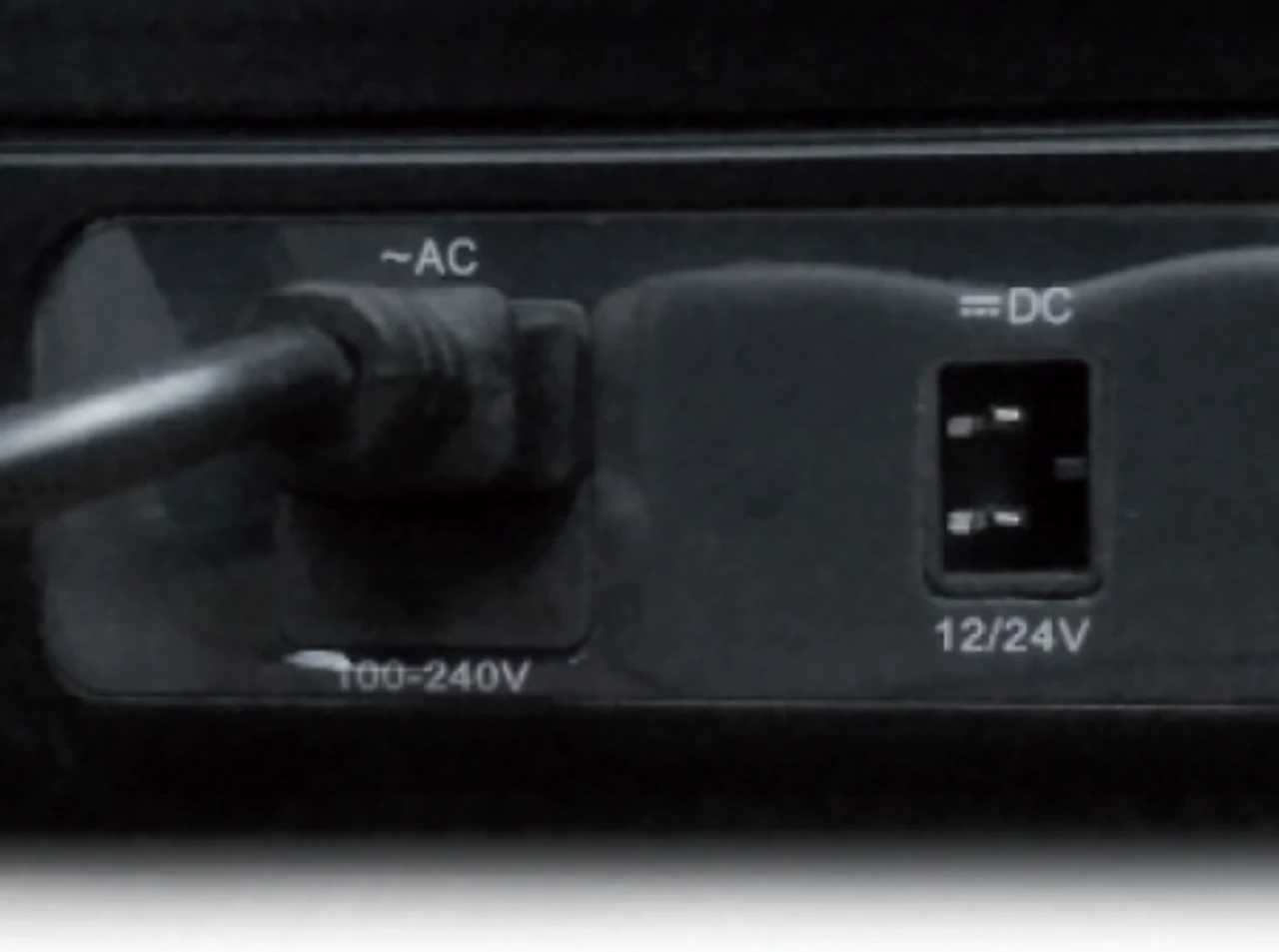 Vitrifrigo VF35P Portable Campervan Fridge Freezer Coolbox 12v 24v Mains 4 Vitrifrigo VF35P Portable Campervan Fridge Freezer Coolbox 12v 24v Mains - Image 4