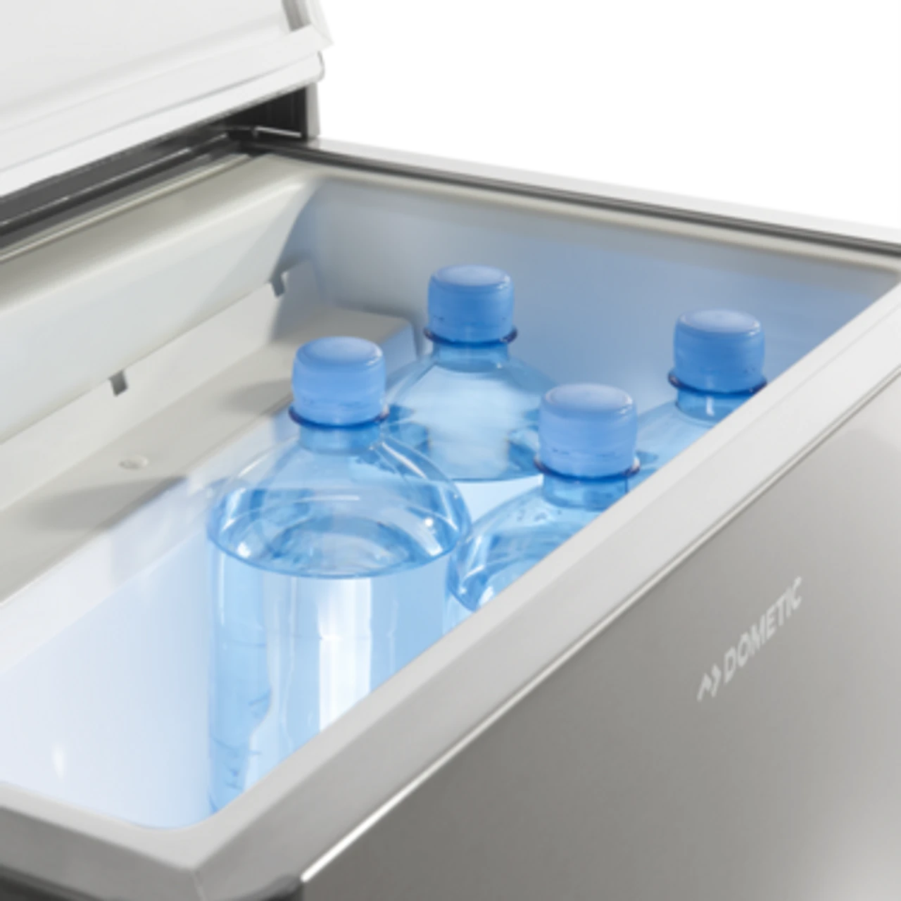 Dometic CombiCool ACX 30 3-Way Coolbox Fridge Freezer 3 Dometic CombiCool ACX 30 3-Way Coolbox Fridge Freezer - Image 3