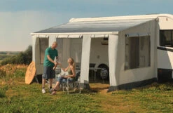 Dometic Motorhome & Caravan Perfect Wall Camp Room